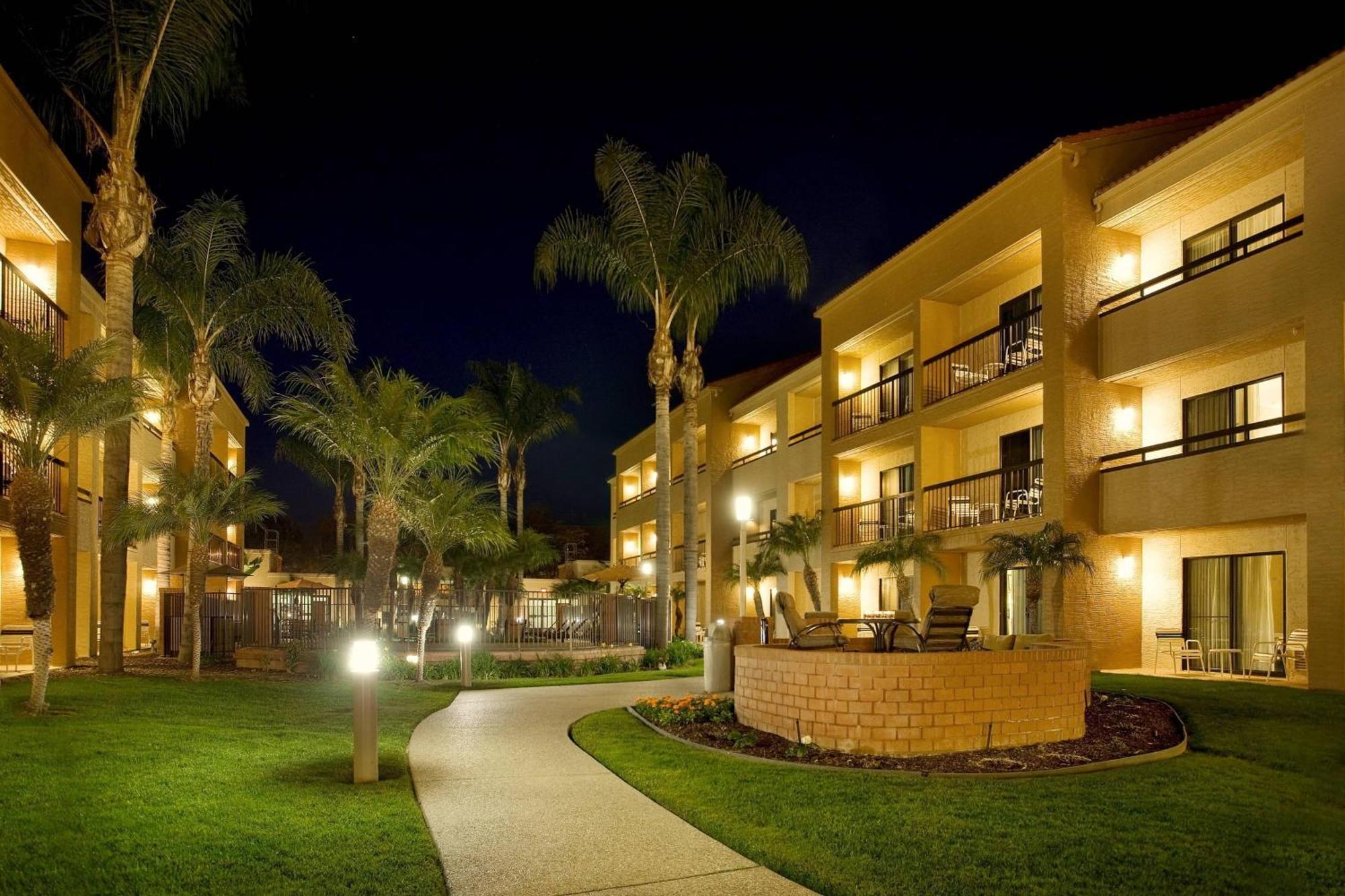 Courtyard By Marriott San Diego Sorrento Valley Eksteriør bilde